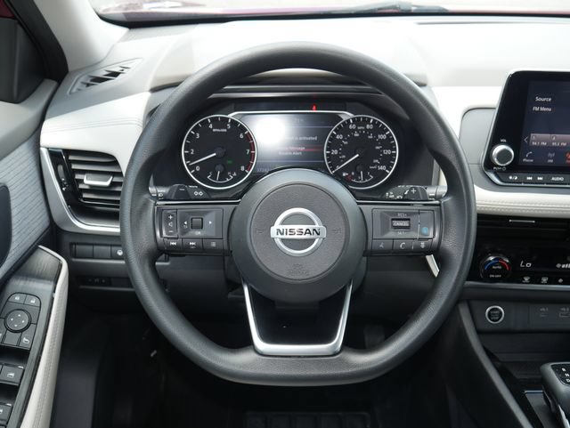 Used 2021 Nissan Rogue SV AWD/4WD image 13