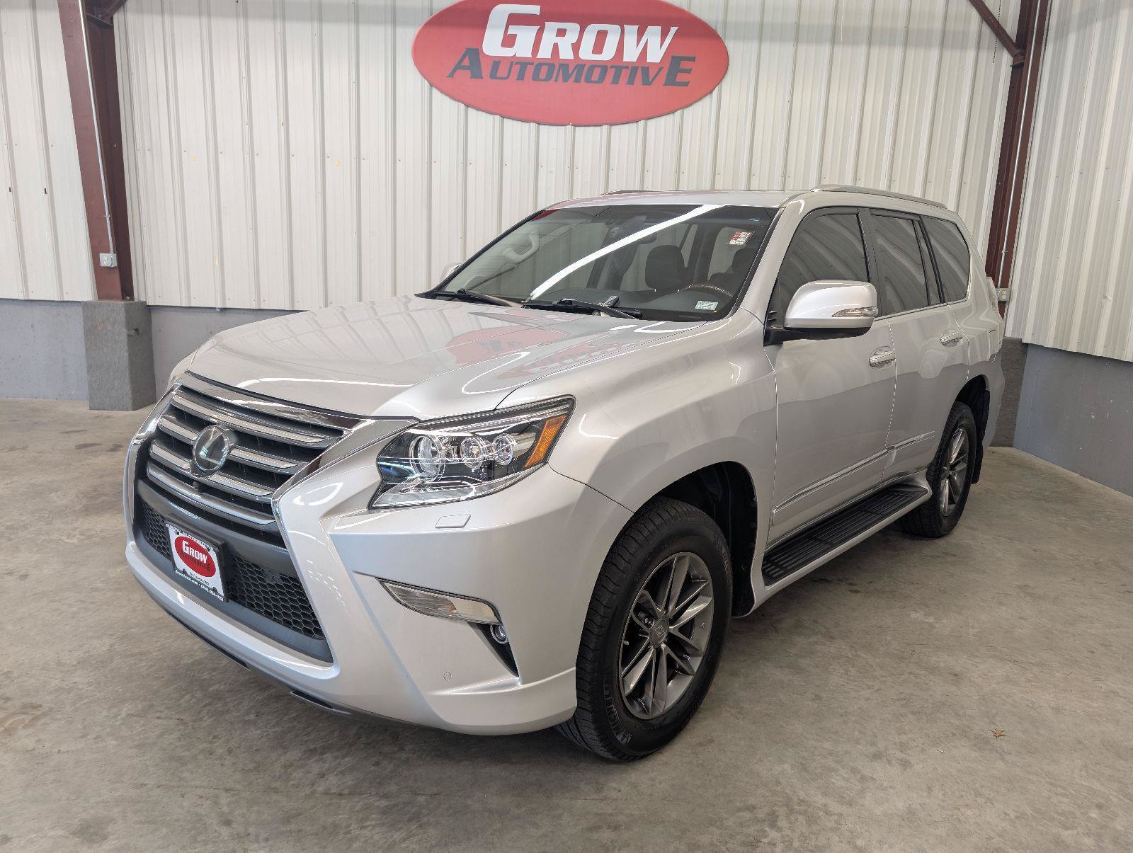 Used 2019 Lexus GX 460 Luxury AWD/4WD image 10