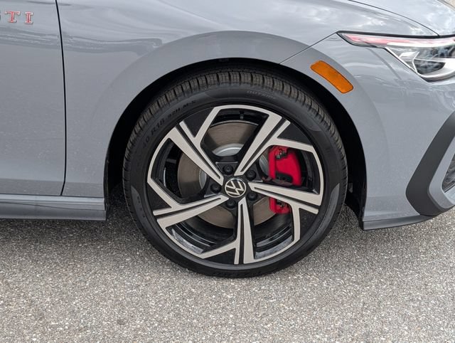New 2026 Volkswagen GTI SE FWD image 9