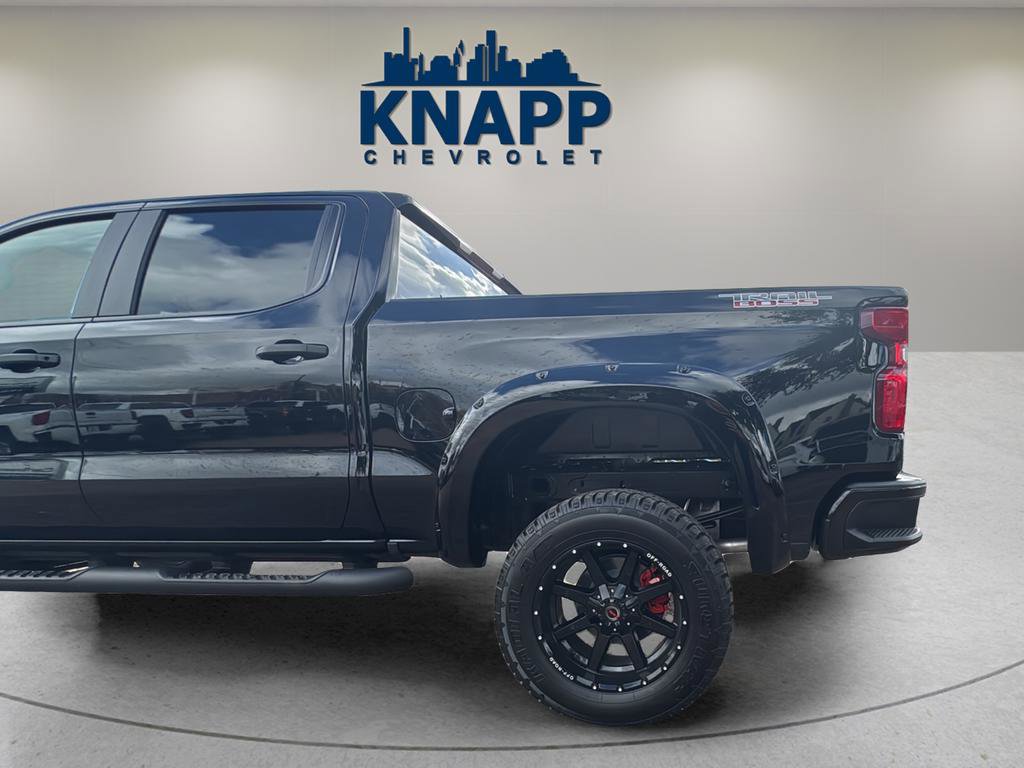 Used 2026 Chevrolet Silverado 1500 Custom Trail Boss AWD/4WD image 4