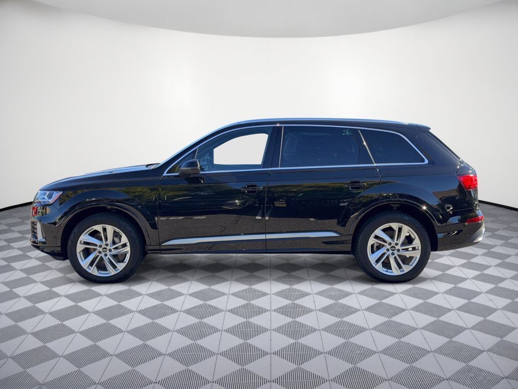 Used 2023 Audi Q7 2.0T Premium w/ Convenience Package AWD/4WD image 2