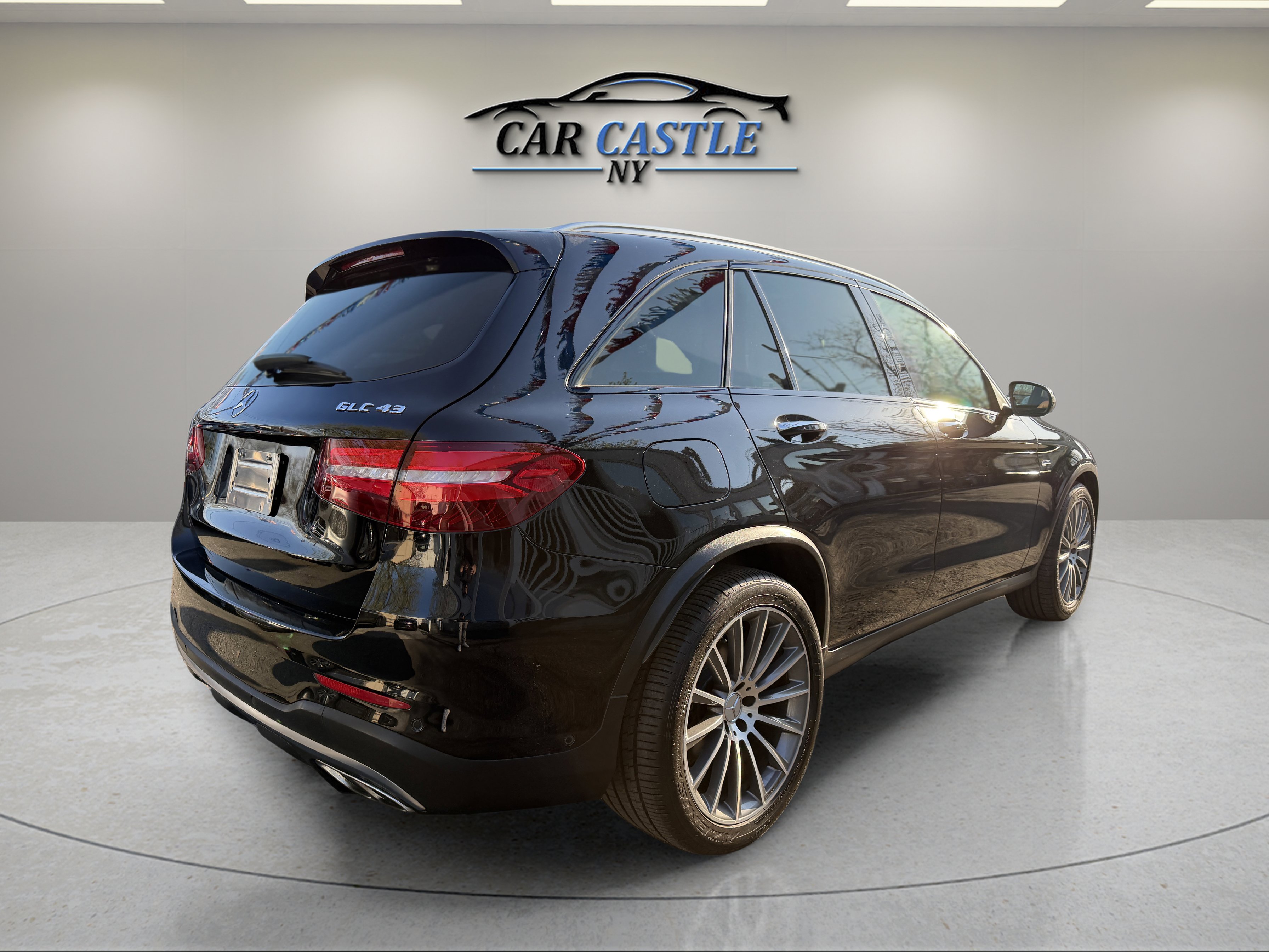 Used 2019 Mercedes-Benz GLC 43 AMG 4MATIC w/ Parking Assistance Package image 8