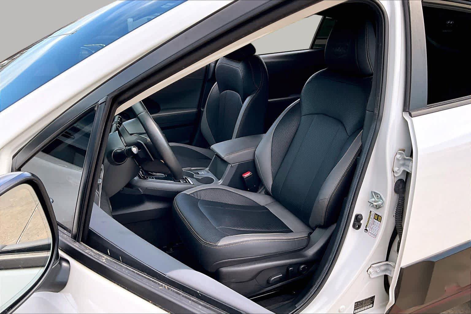 Used 2024 Subaru Crosstrek 2.5i Wilderness w/ Crosstrek Mirror Package AWD/4WD image 8