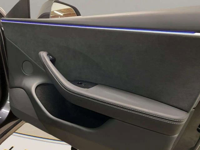Used 2025 Tesla Model 3 Long Range image 79