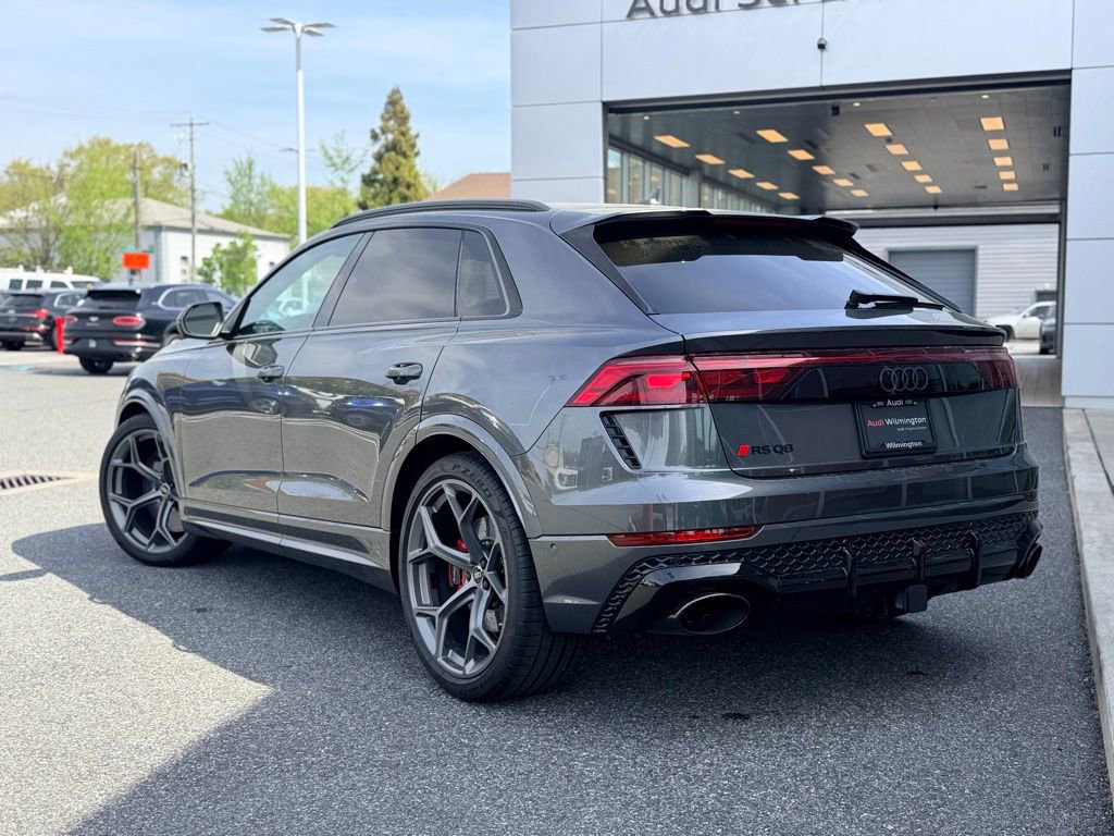 Used 2025 Audi RS Q8 performance AWD/4WD image 5