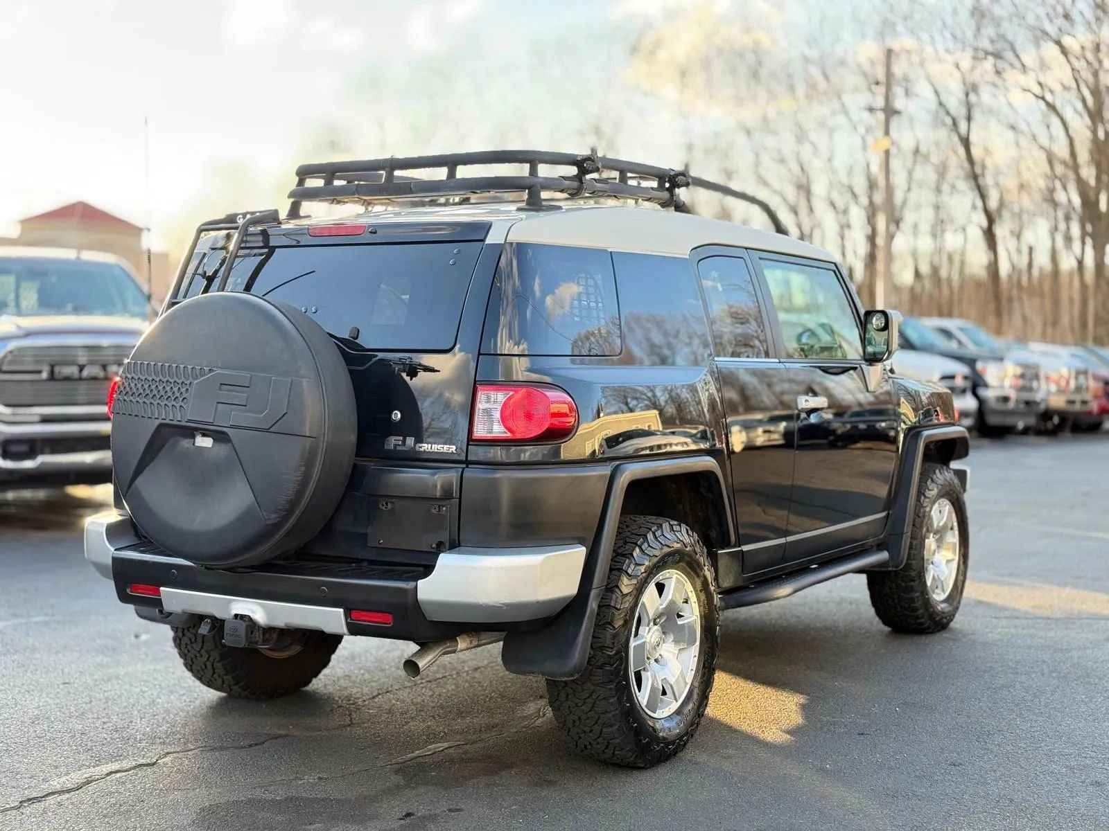 Used 2010 Toyota FJ Cruiser 4WD image 7