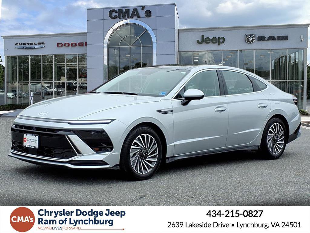 Used 2025 Hyundai Sonata Limited