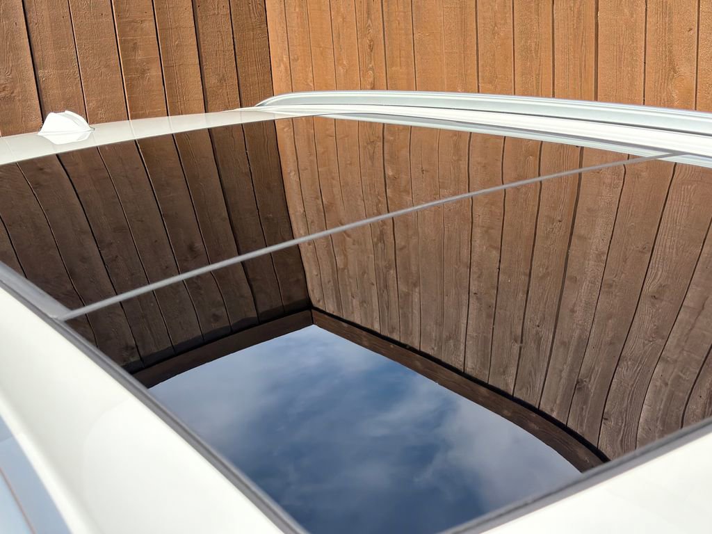 Used 2025 BMW X5 xDrive40i w/ Climate Comfort Package image 20