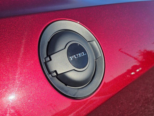 Used 2022 Dodge Challenger SXT RWD image 16