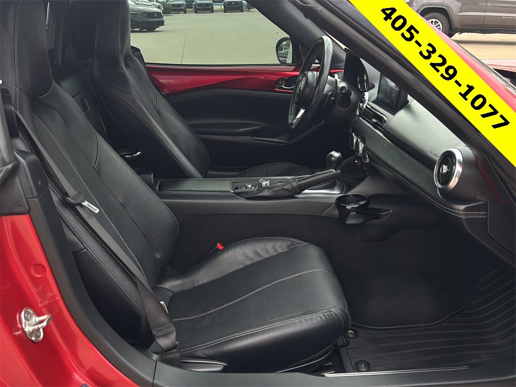 Used 2020 MAZDA MX-5 Miata RF Grand Touring image 10