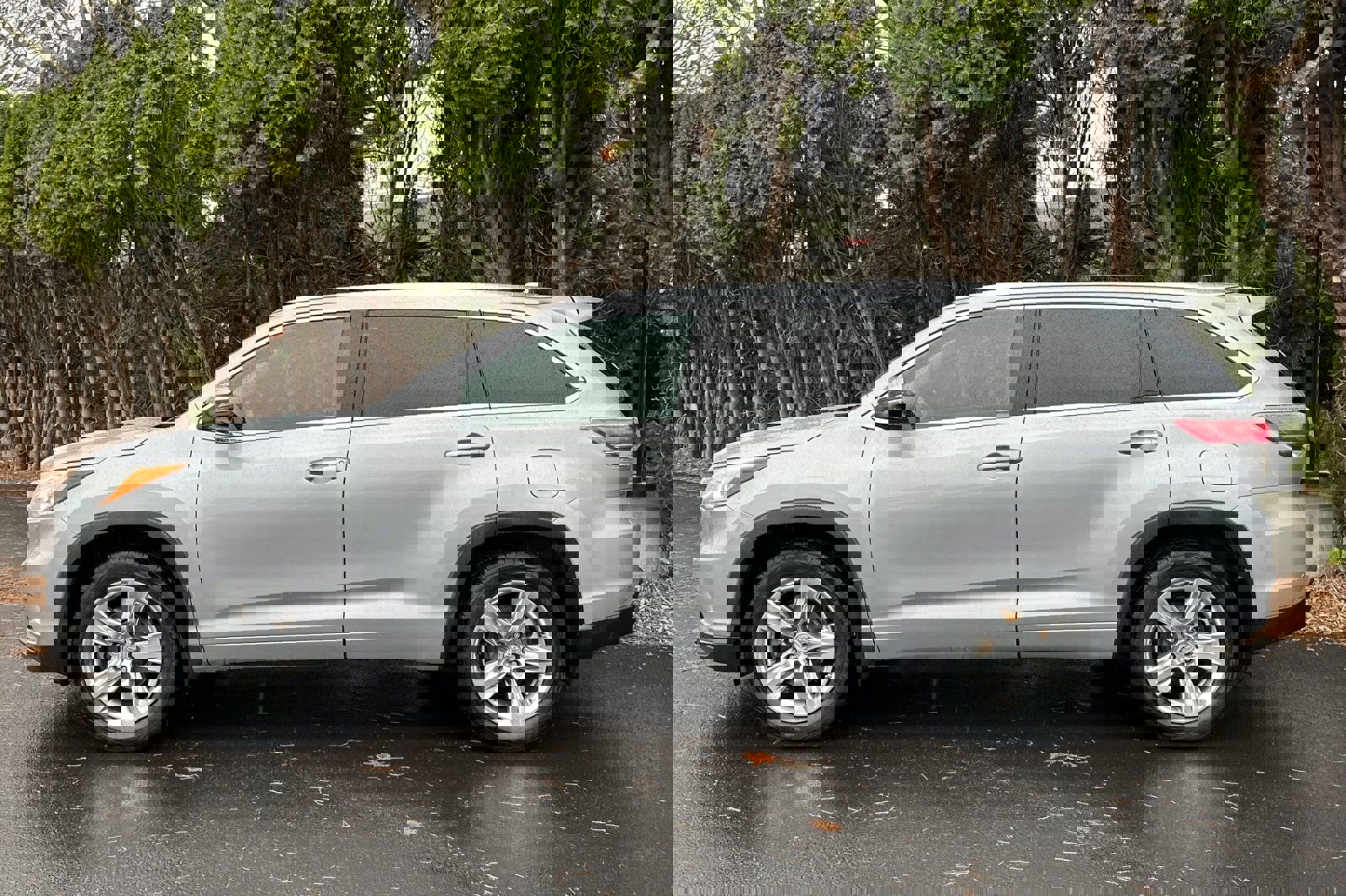 Used 2014 Toyota Highlander Limited image 7