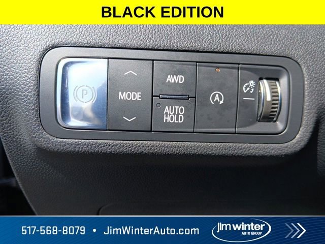 Used 2025 GMC Terrain Elevation w/ Black Edition AWD/4WD image 23