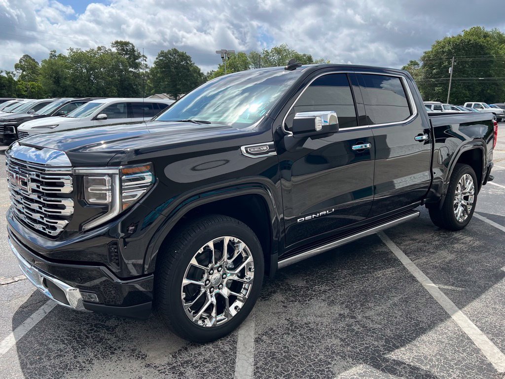 New 2026 GMC Sierra 1500 Denali w/ Denali Reserve Package AWD/4WD image 21