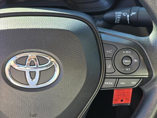 Used 2022 Toyota Corolla LE image 16
