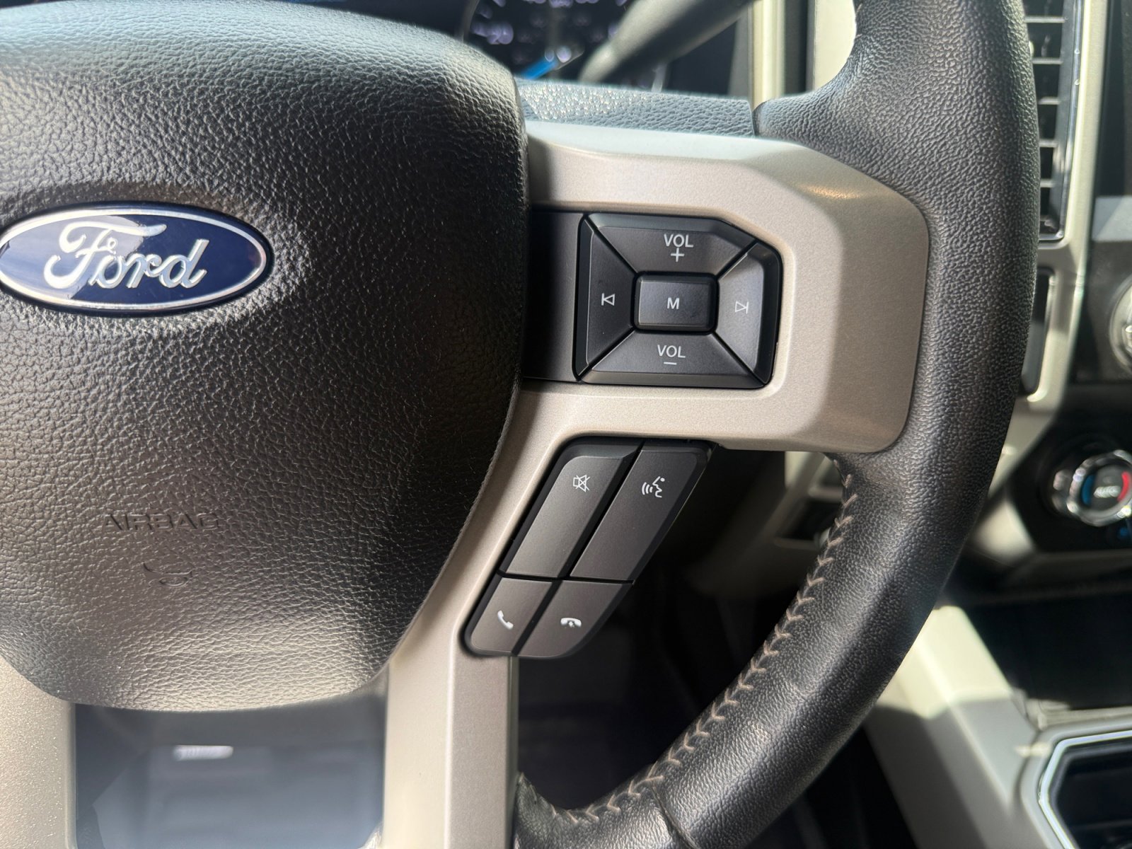 Used 2021 Ford F450 Lariat w/ Lariat Ultimate Package image 18