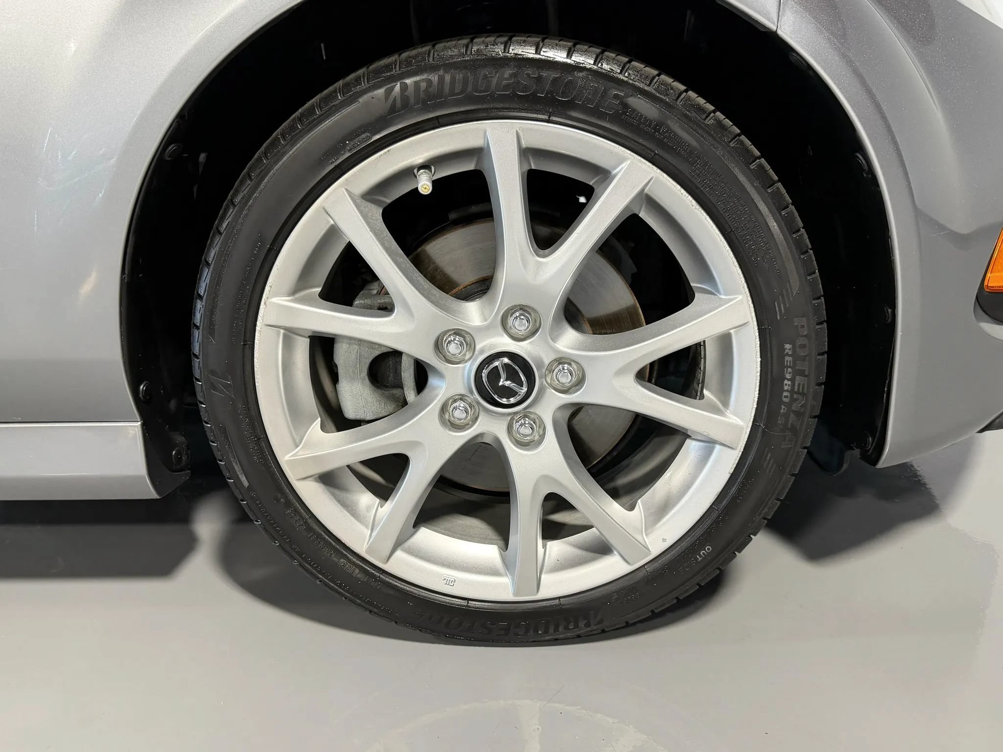 Used 2014 MAZDA MX-5 Miata Grand Touring RWD image 23