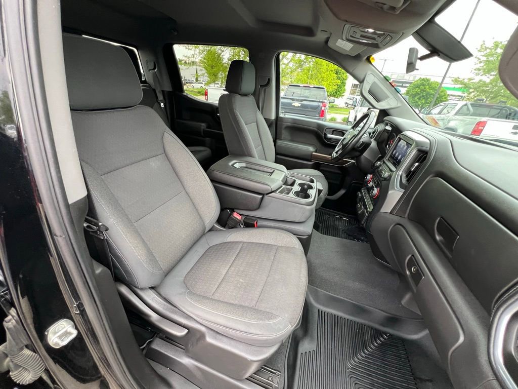 Used 2019 Chevrolet Silverado 1500 LT w/ All-Star Edition AWD/4WD image 30