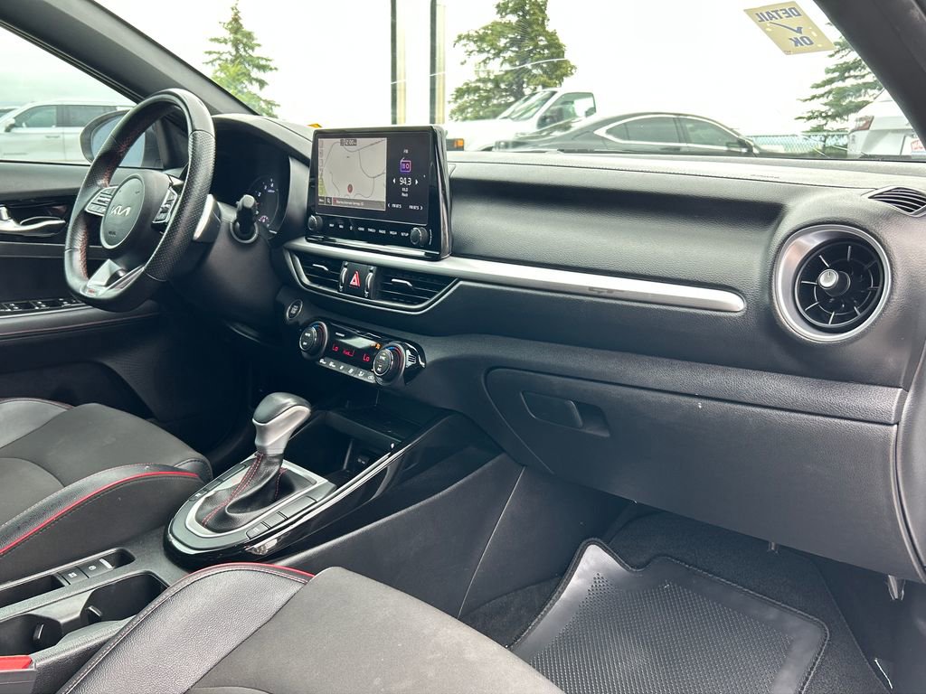 Used 2023 Kia Forte GT FWD image 8