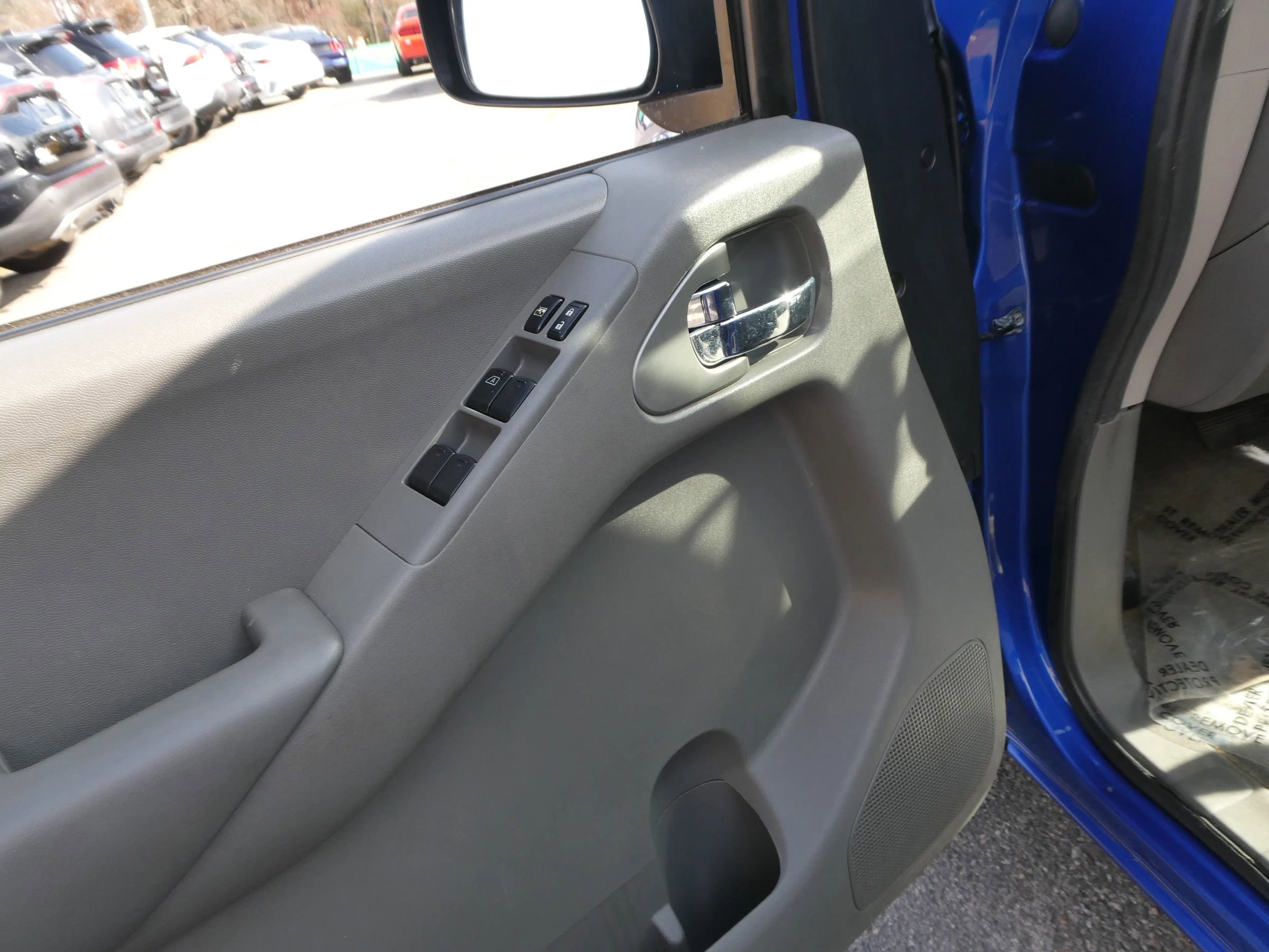 Used 2014 Nissan Frontier Desert Runner image 14