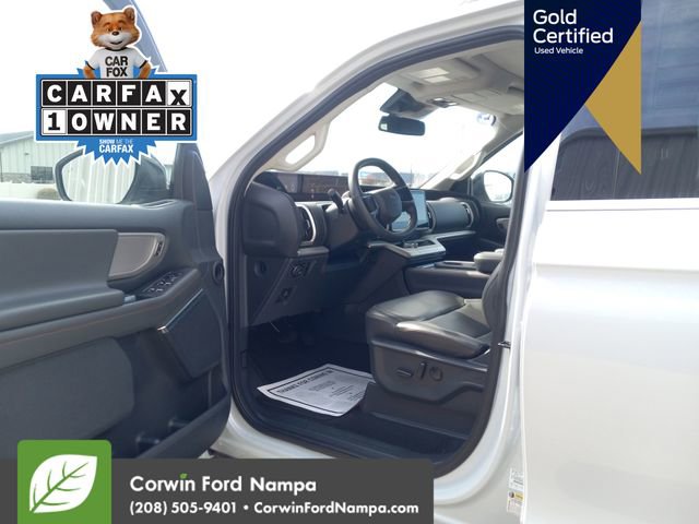 Certified 2025 Ford Expedition Active image 11