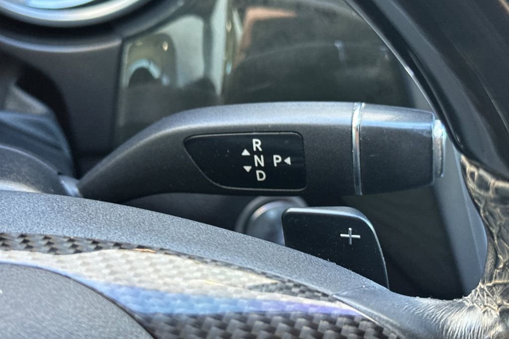 Used 2016 Mercedes-Benz GL 550 4MATIC image 25