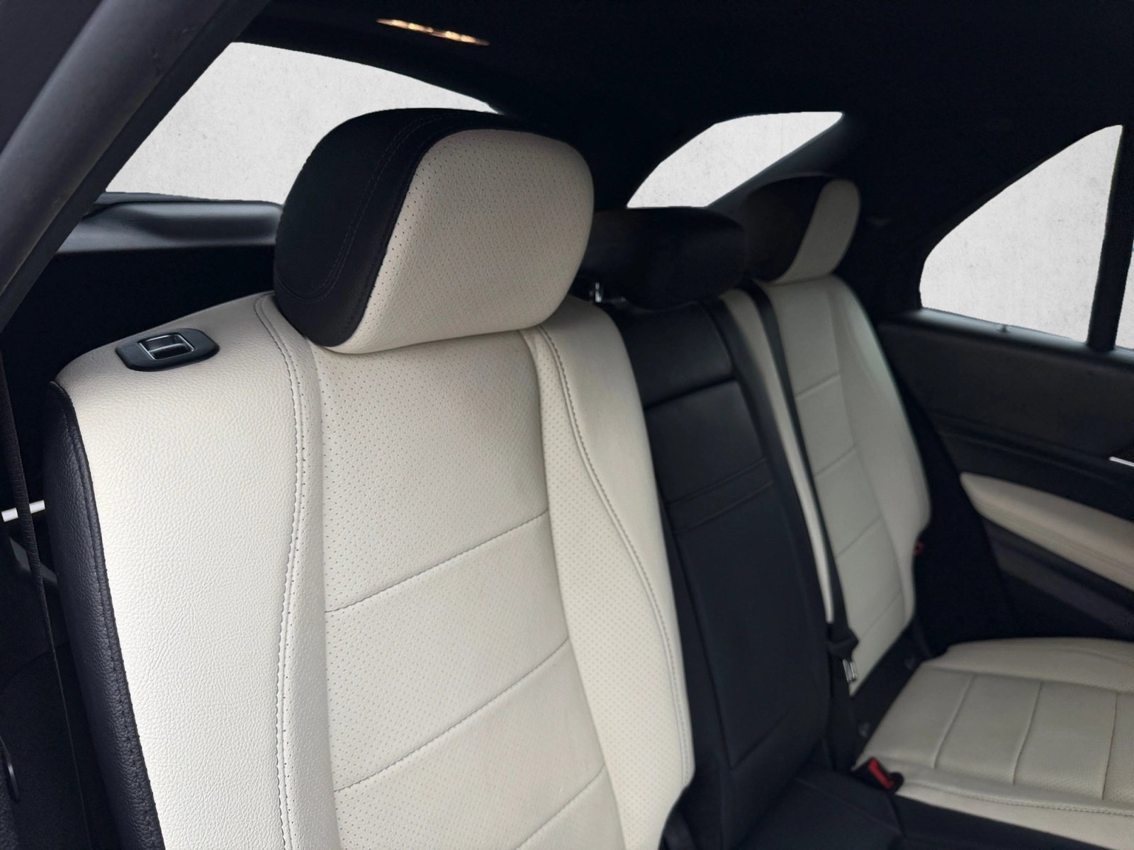 Certified 2020 Mercedes-Benz GLE 350 4MATIC image 24