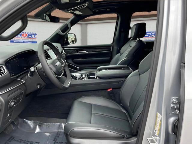 New 2024 Jeep Wagoneer 4WD w/ Premium Group I image 9