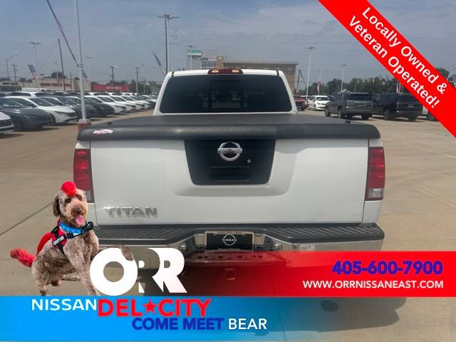 Used 2004 Nissan Titan SE AWD/4WD image 4