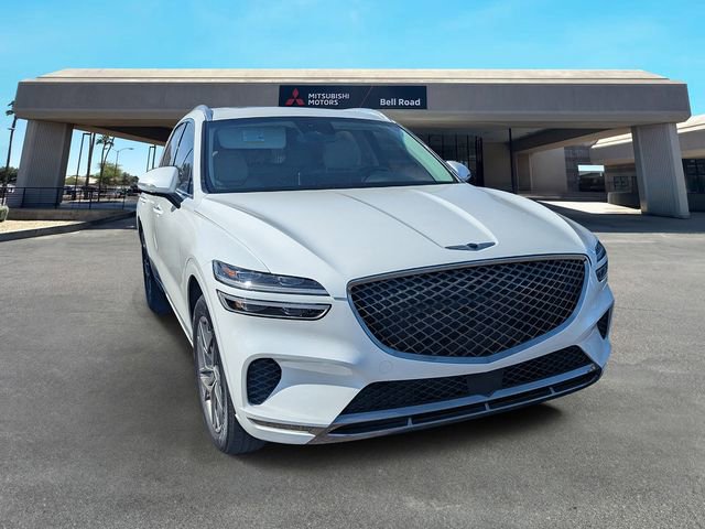 Used 2025 Genesis GV70 2.5T w/ Select Package AWD/4WD image 2