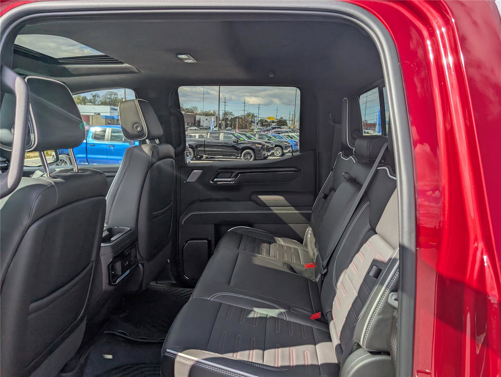 Used 2024 GMC Sierra 1500 AT4X w/ AT4X AEV Edition image 14