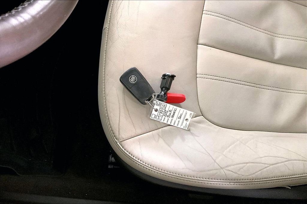 Used 2012 Buick Verano Leather image 10