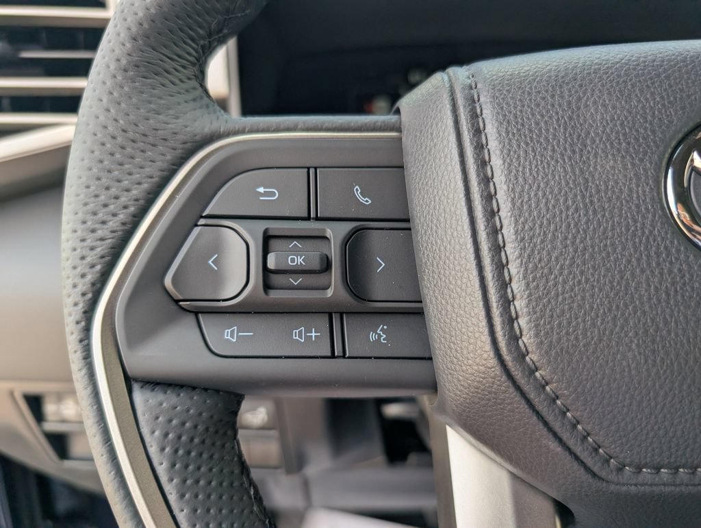 New 2026 Toyota Tundra Limited AWD/4WD image 24