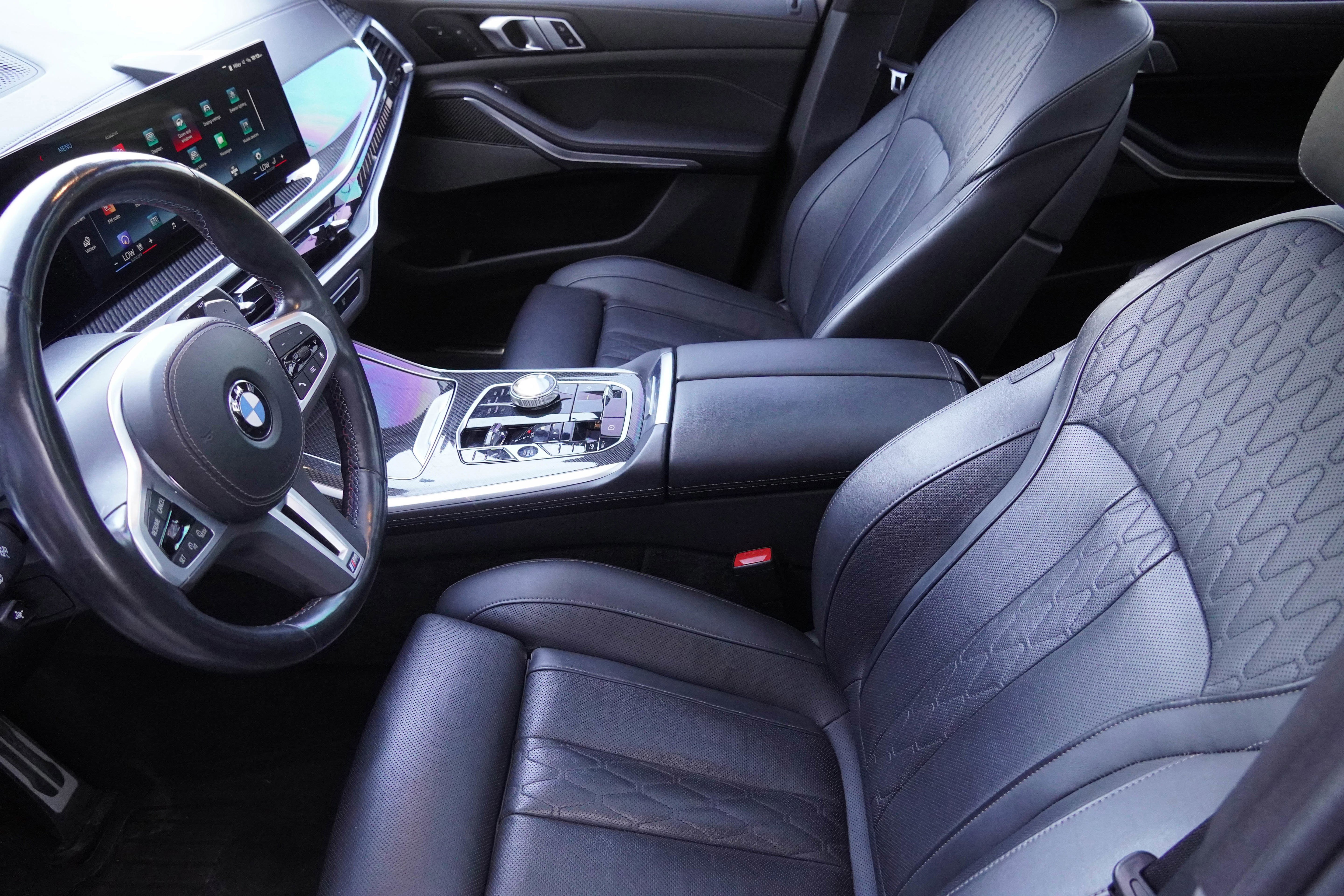 Certified 2024 BMW X7 M60i w/ Executive Package image 11