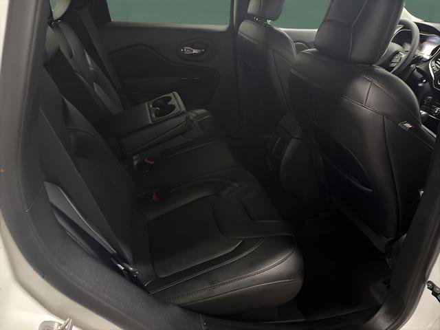 Used 2023 Jeep Cherokee Altitude Lux AWD/4WD image 13