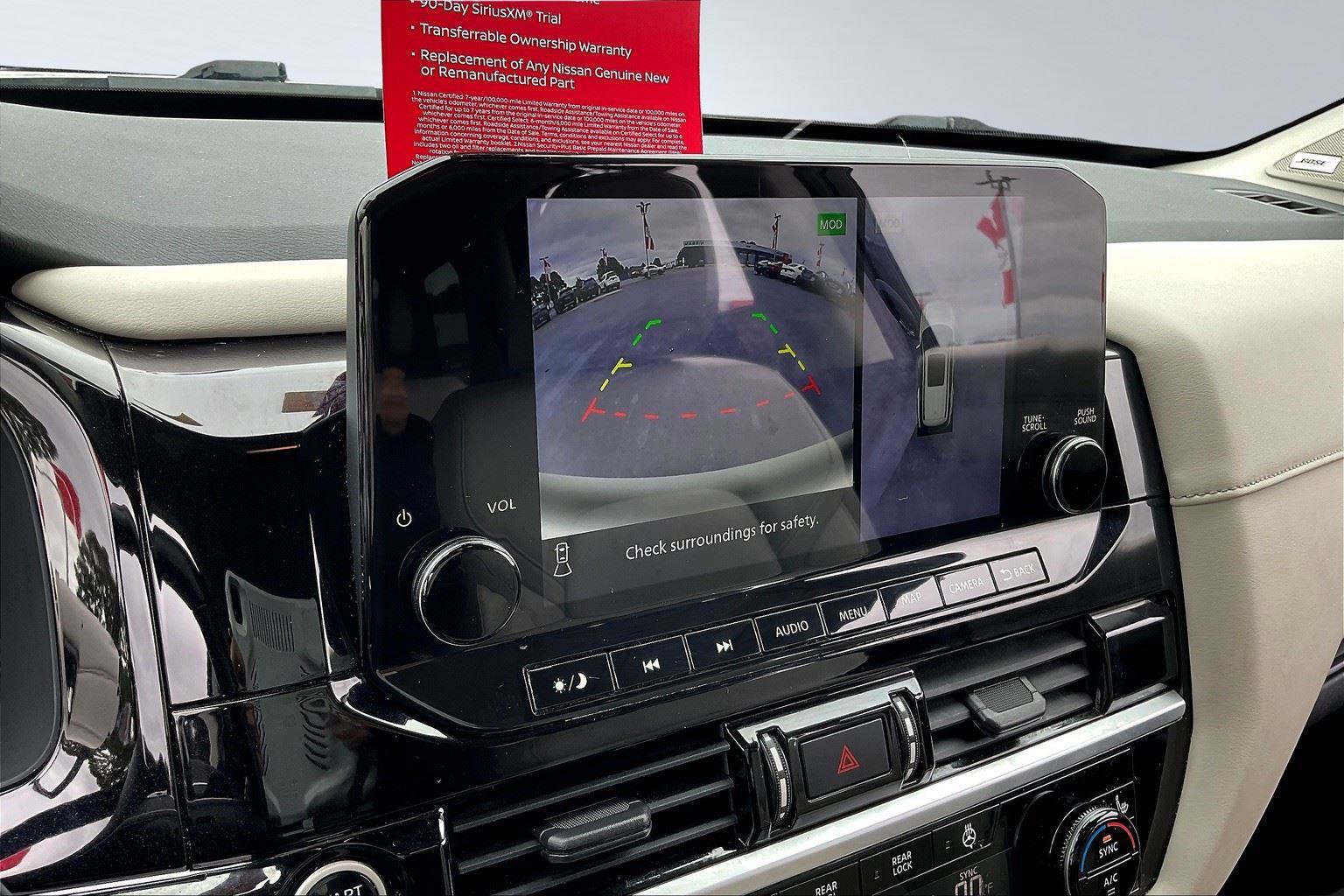 Used 2022 Nissan Pathfinder SL w/ SL Premium Package image 21