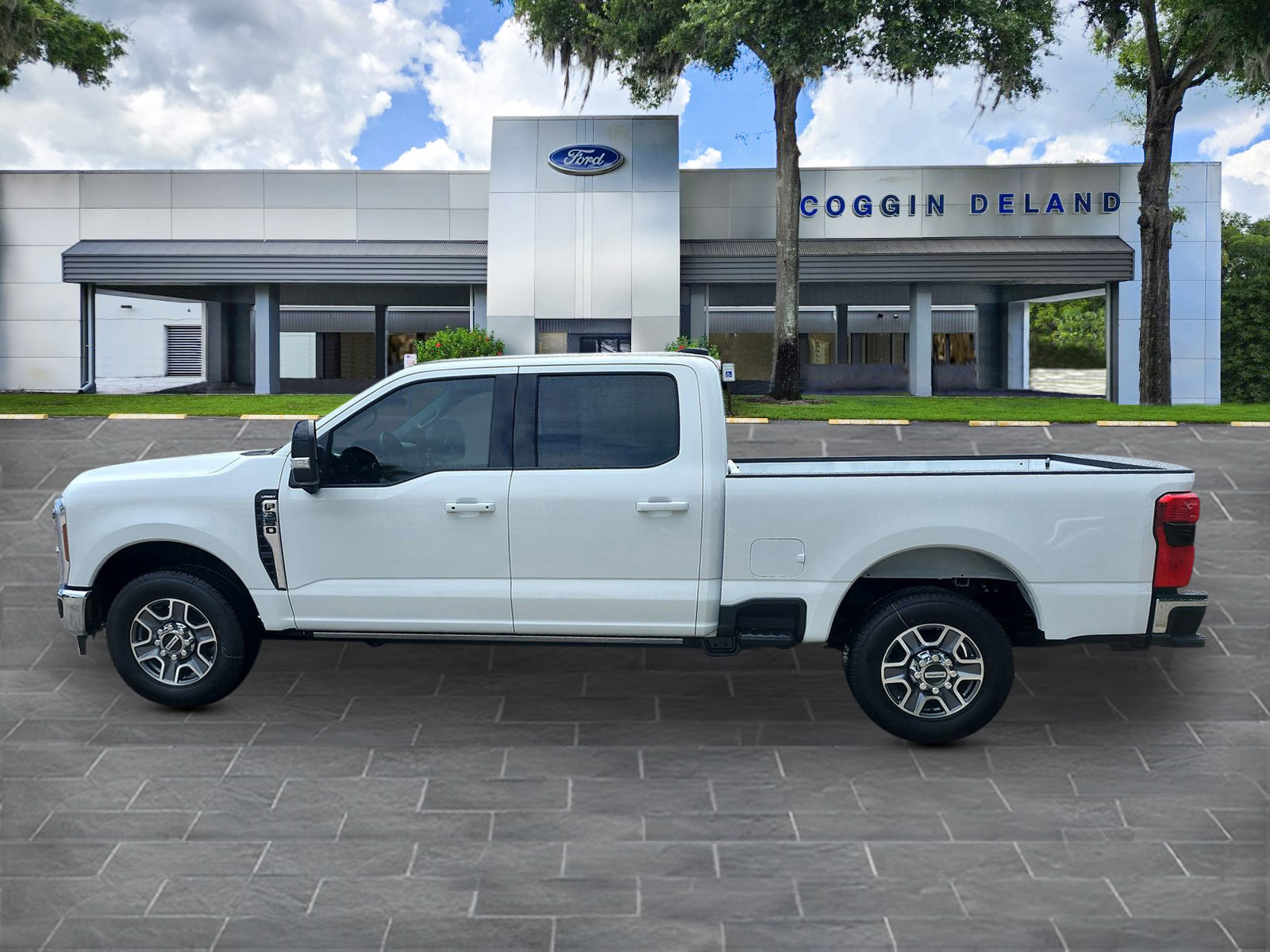 New 2026 Ford F350 Lariat image 2