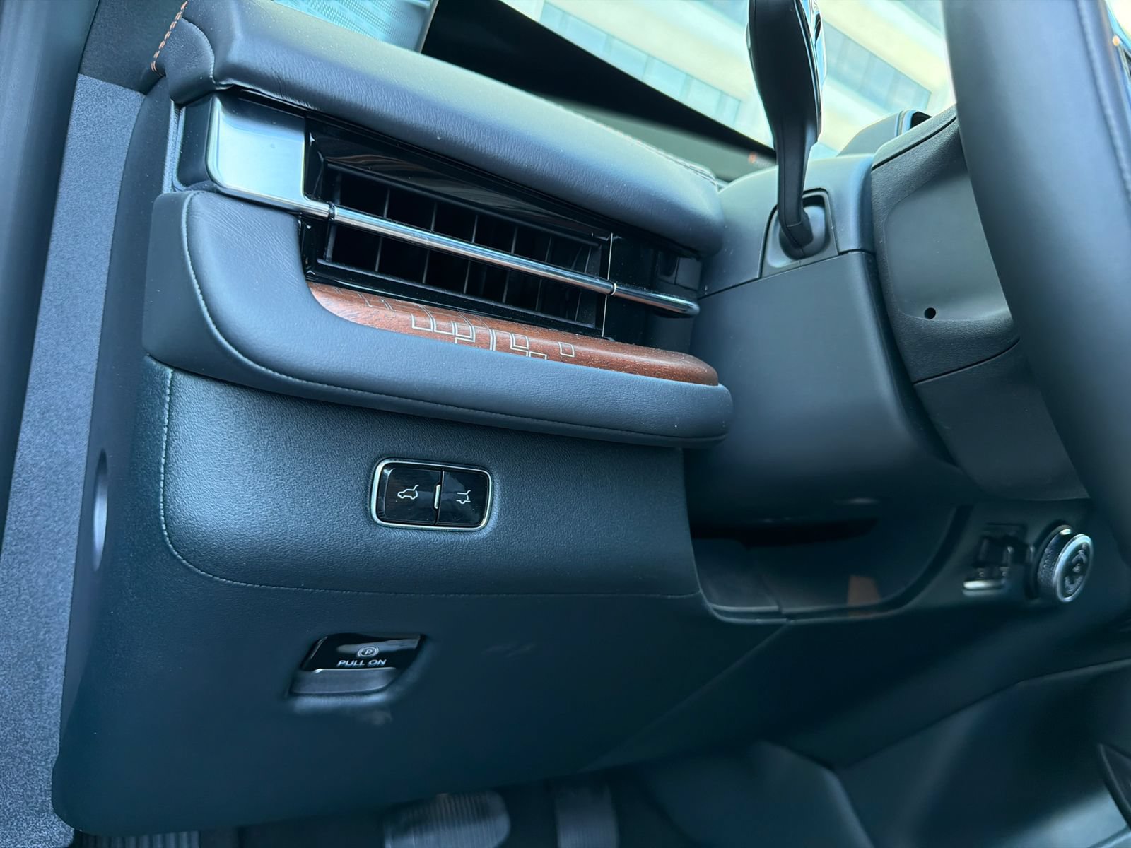 New 2026 Lincoln Navigator Black Label AWD/4WD image 35