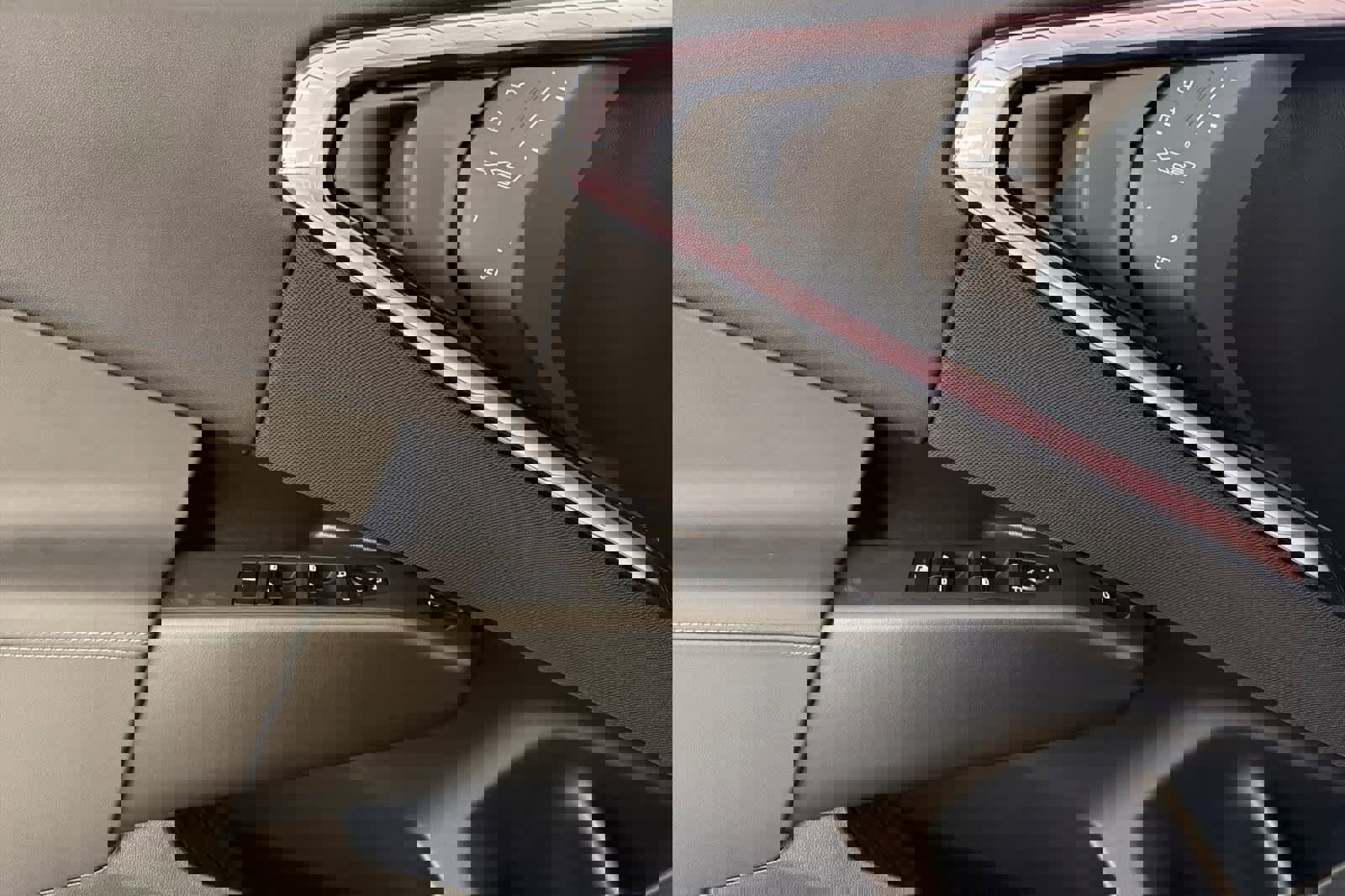 Used 2025 BMW X3 xDrive30i w/ Premium Package image 12