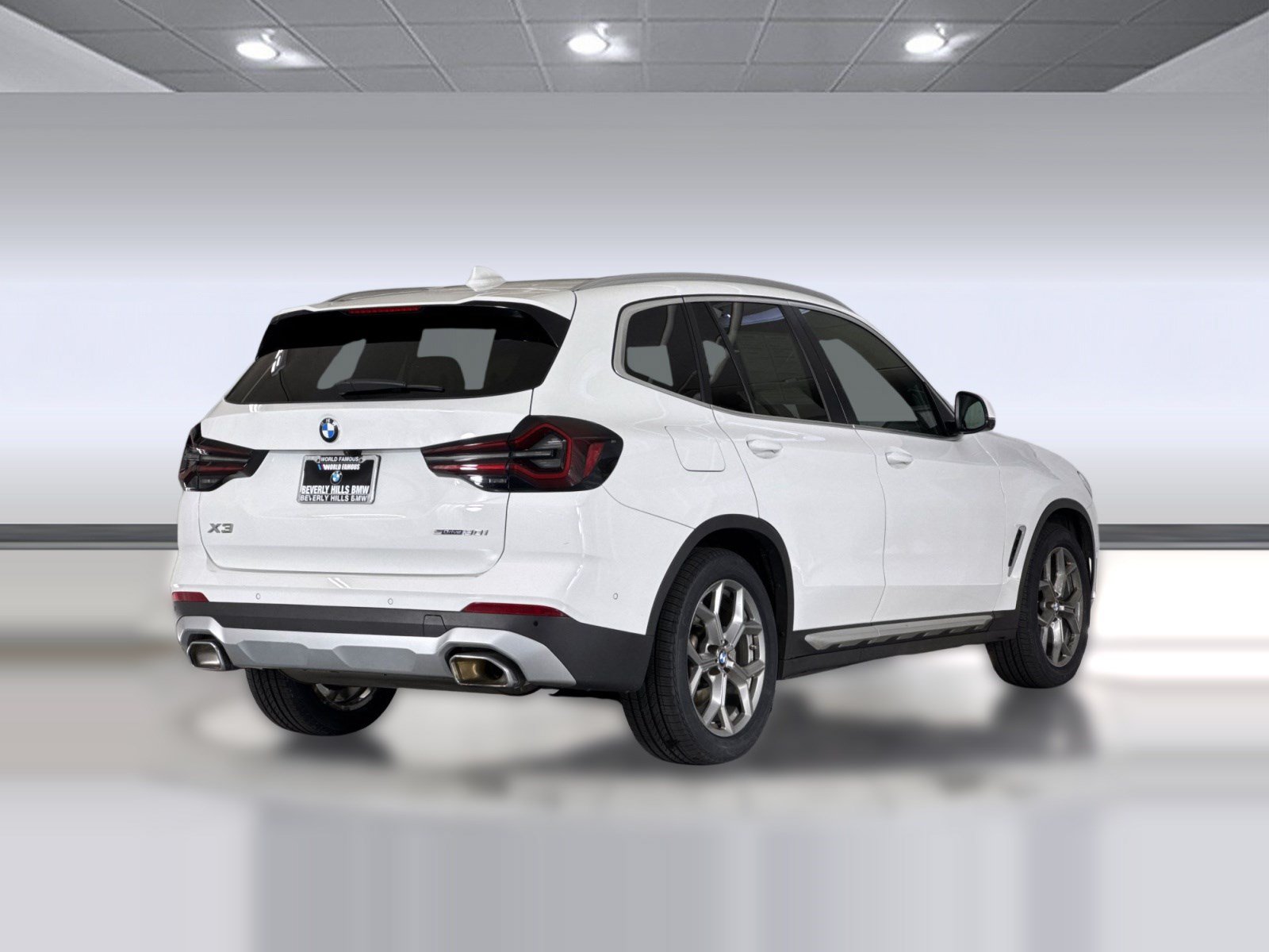 Used 2024 BMW X3 sDrive30i w/ Convenience Package RWD image 8