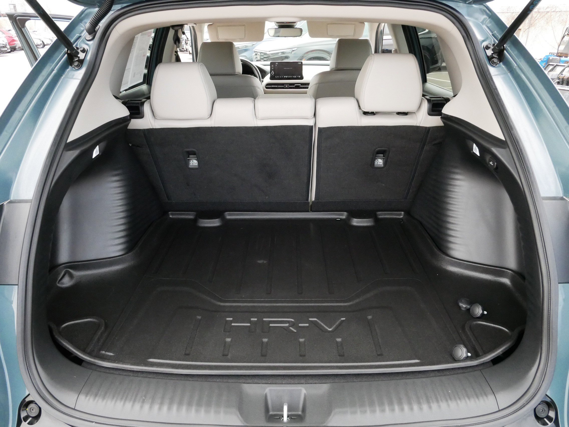 Certified 2024 Honda HR-V EX-L image 18