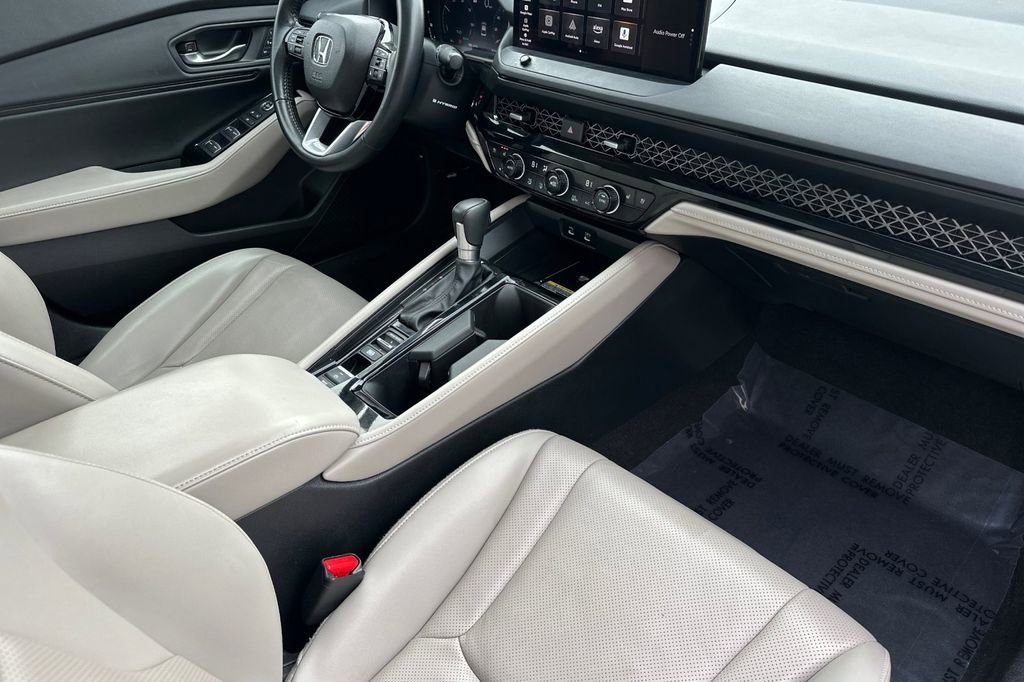 Certified 2024 Honda Accord Touring image 15