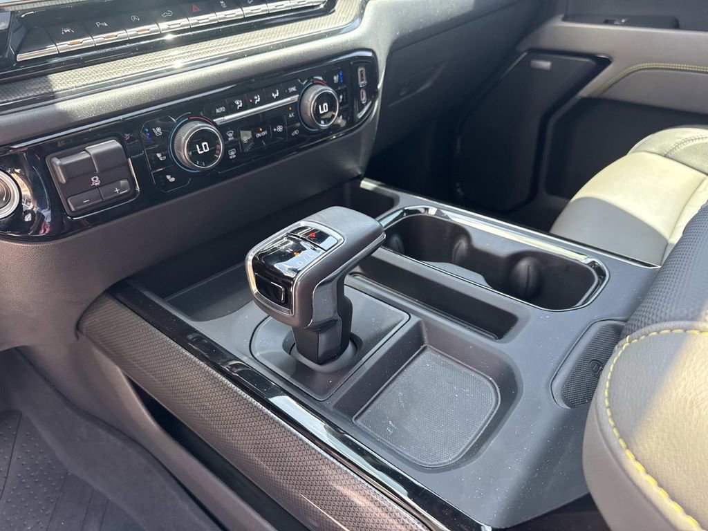 Used 2022 Chevrolet Silverado 1500 ZR2 w/ Technology Package image 26