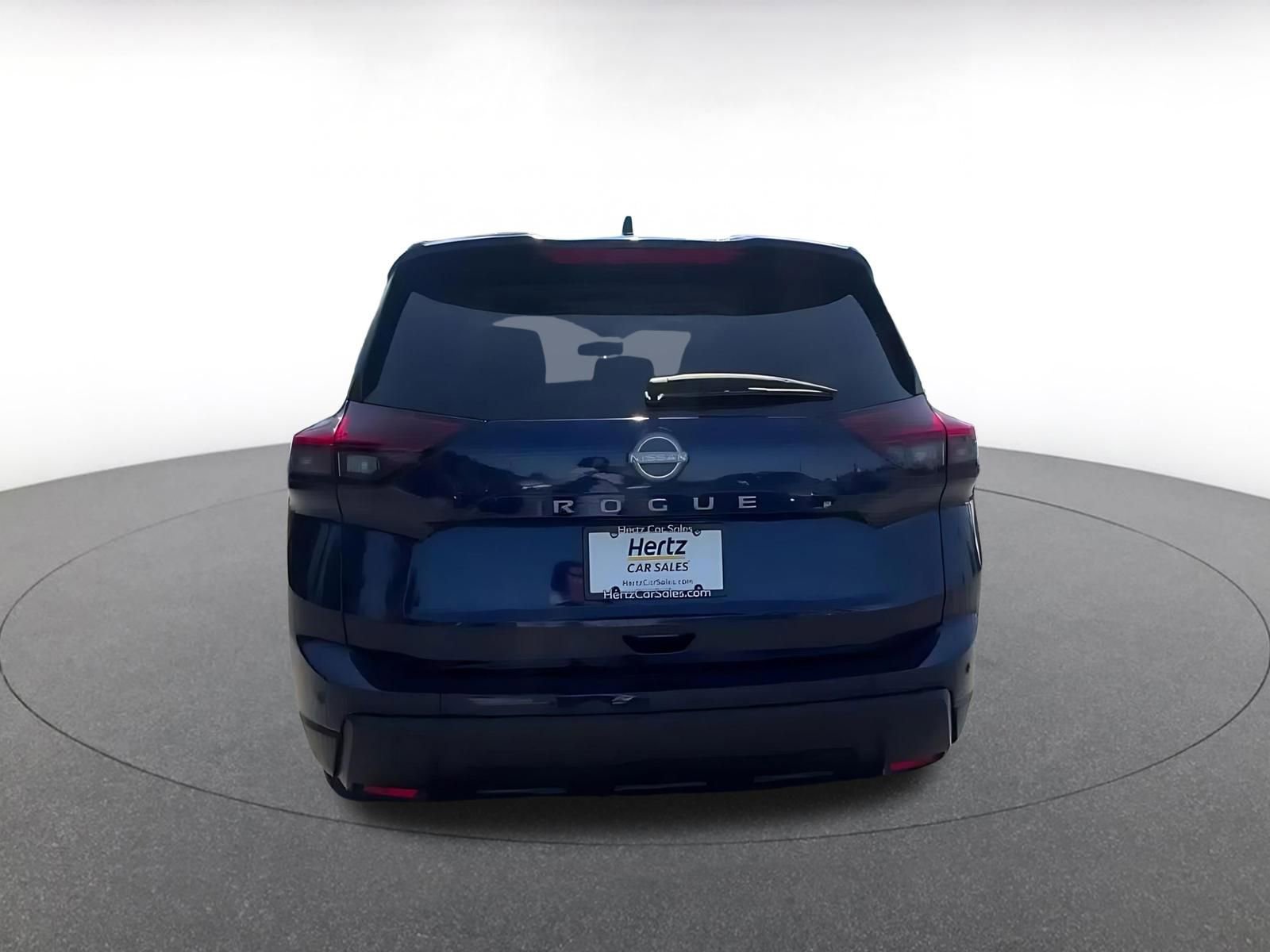 Used 2025 Nissan Rogue SV image 12