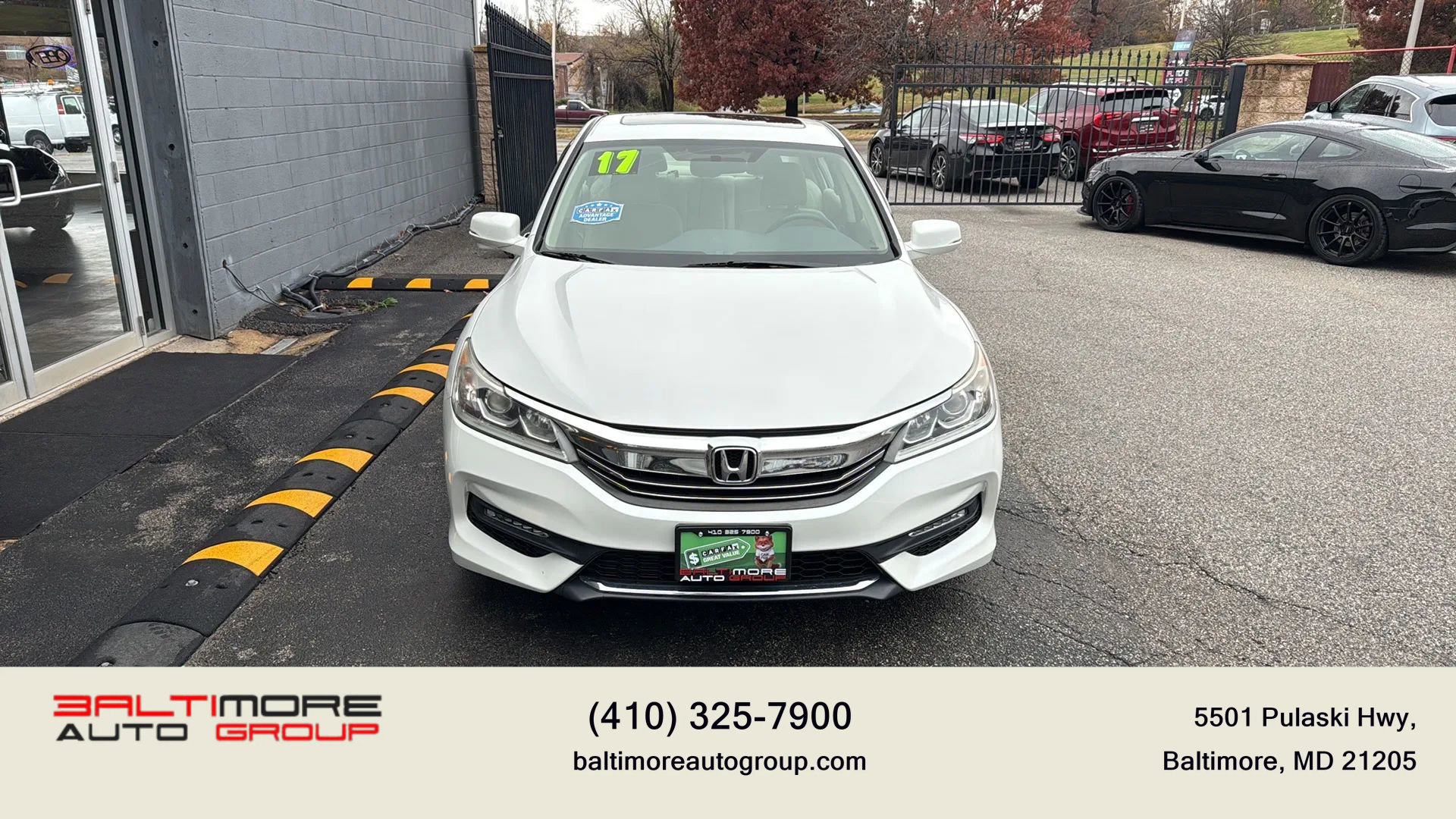 Used 2017 Honda Accord EX image 2