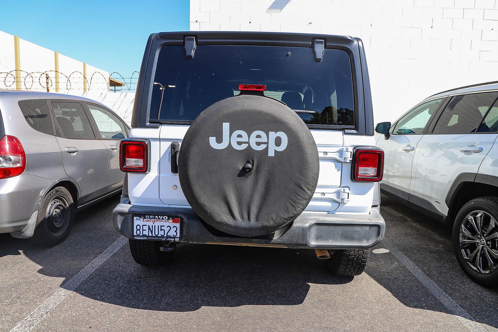 Used 2018 Jeep Wrangler Unlimited Sport S image 9