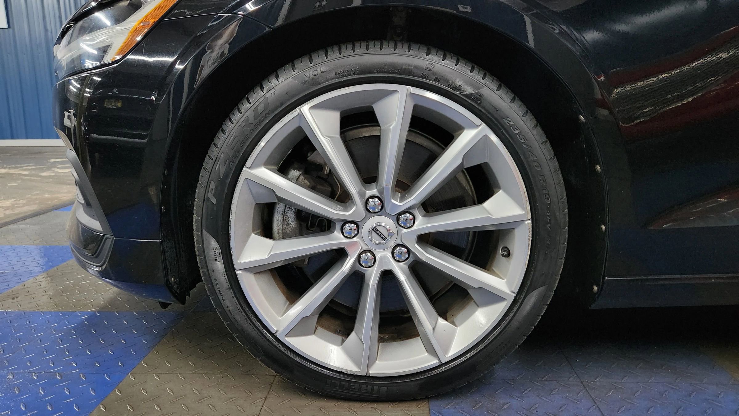 Used 2021 Volvo S60 T6 Momentum w/ Protection Package Premier image 58