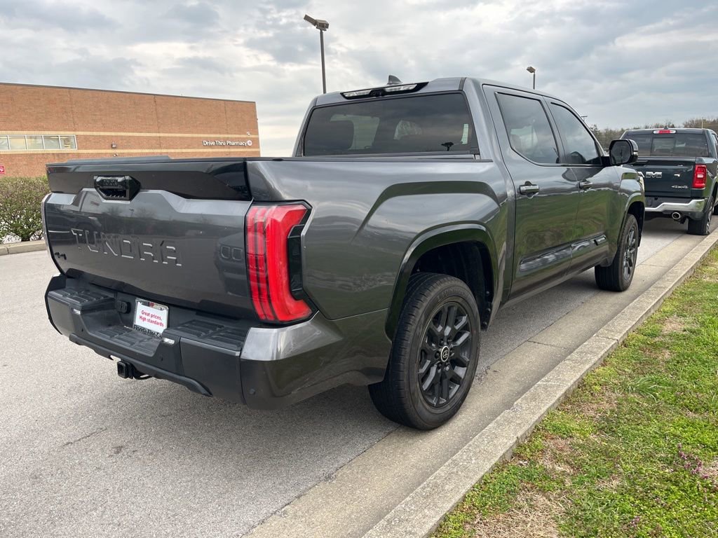 Used 2024 Toyota Tundra Platinum image 3