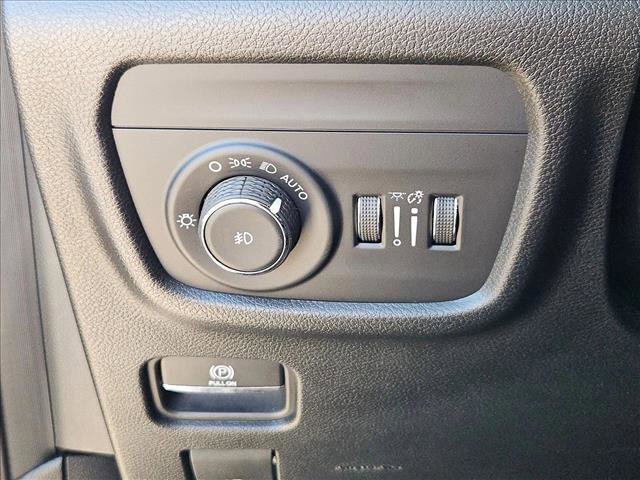 Used 2022 Jeep Grand Cherokee L Limited w/ Trailer Tow Group (B) image 13