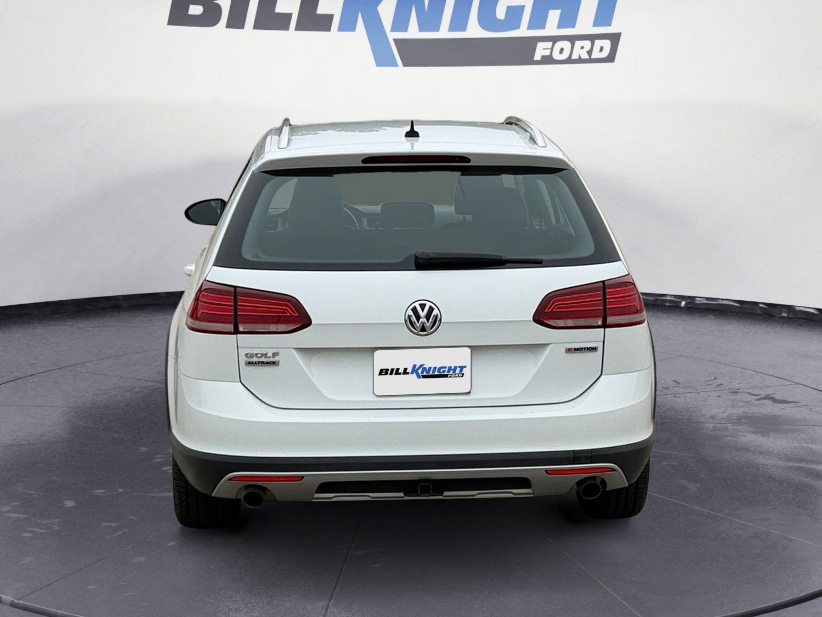 Used 2019 Volkswagen Golf Alltrack S image 4
