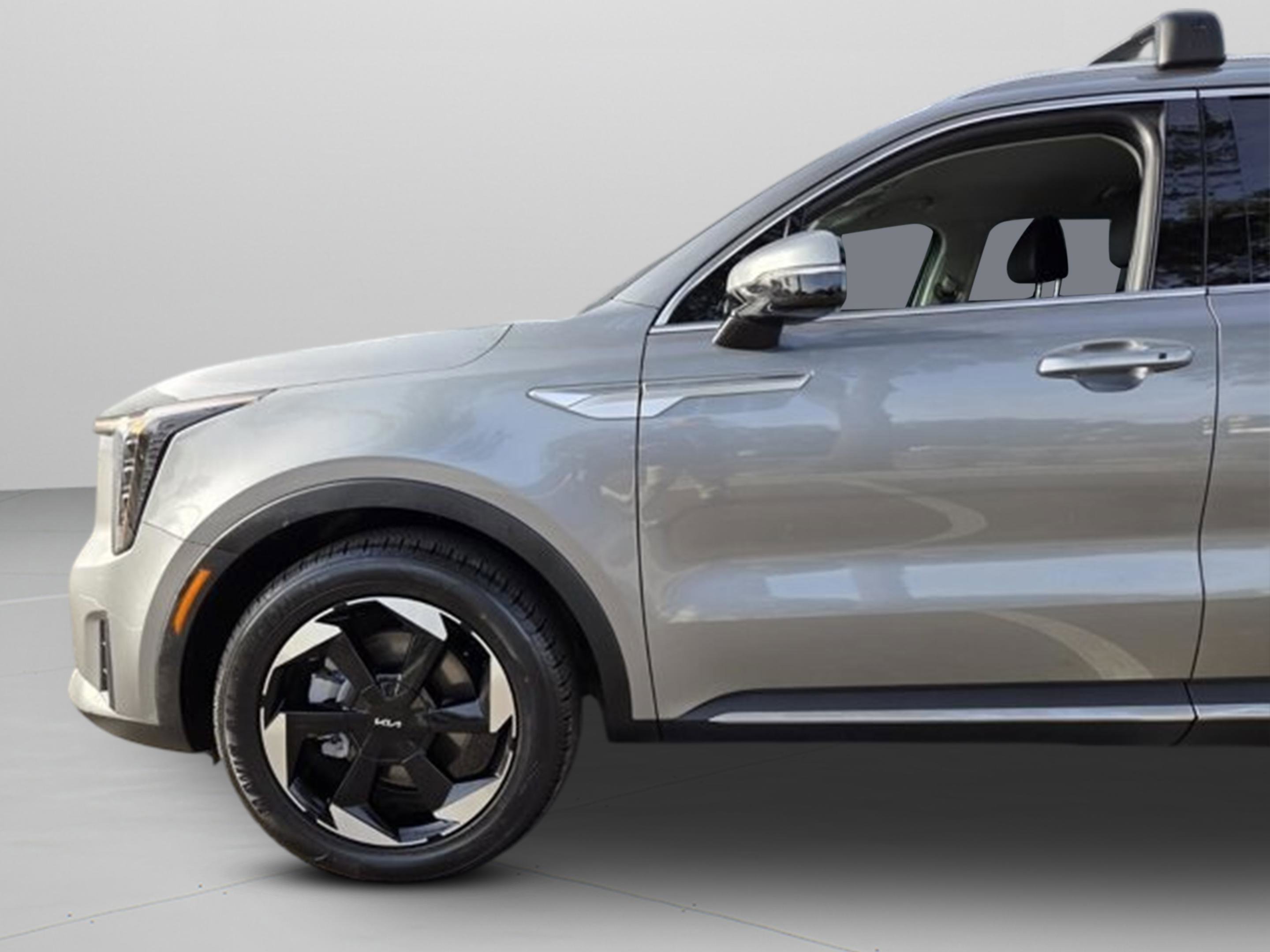 Used 2025 Kia Sorento EX image 30